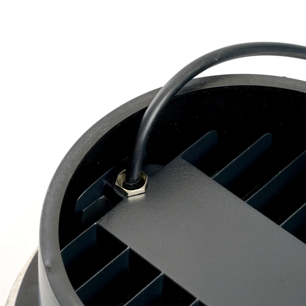 FERON Светодиодный светильник тротуарный (грунтовый) SP2804, 20W, AC/DC12V, низковольтный, 3000K, металлик, IP67 48348 FERON Светодиодный светильник тротуарный (грунтовый) SP2804, 20W, AC/DC12V, низковольтный, 3000K, металлик, IP67 48348