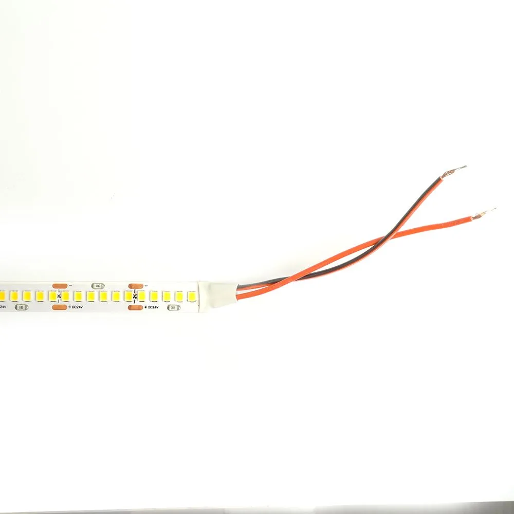 FERON Светодиодная LED лента LS503 240SMD(2835)/м 22Вт/м 24V 5000*10*1.22мм 3000К, IP20 FERON Светодиодная LED лента LS503 240SMD(2835)/м 22Вт/м 24V 5000*10*1.22мм 3000К, IP20