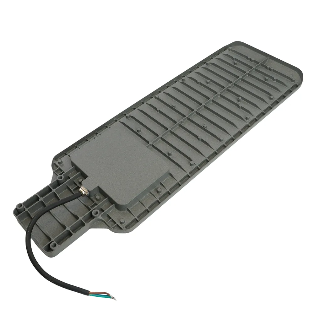 FERON Светодиодный уличный консольный светильник SP3023 120W 5000K 230V, серый 48966 FERON Светодиодный уличный консольный светильник SP3023 120W 5000K 230V, серый 48966