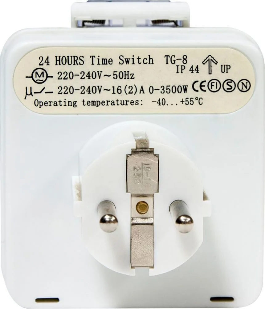 FERON Розетка с таймером TM31 суточная мощность 3500W/16A IP44 FERON Розетка с таймером TM31 суточная мощность 3500W/16A IP44