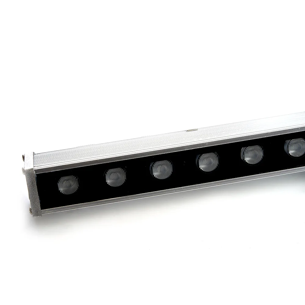 FERON Светодиодный линейный прожектор для подсветки стен LL-889 18W RGB 85-265V IP65 32156 FERON Светодиодный линейный прожектор для подсветки стен LL-889 18W RGB 85-265V IP65 32156