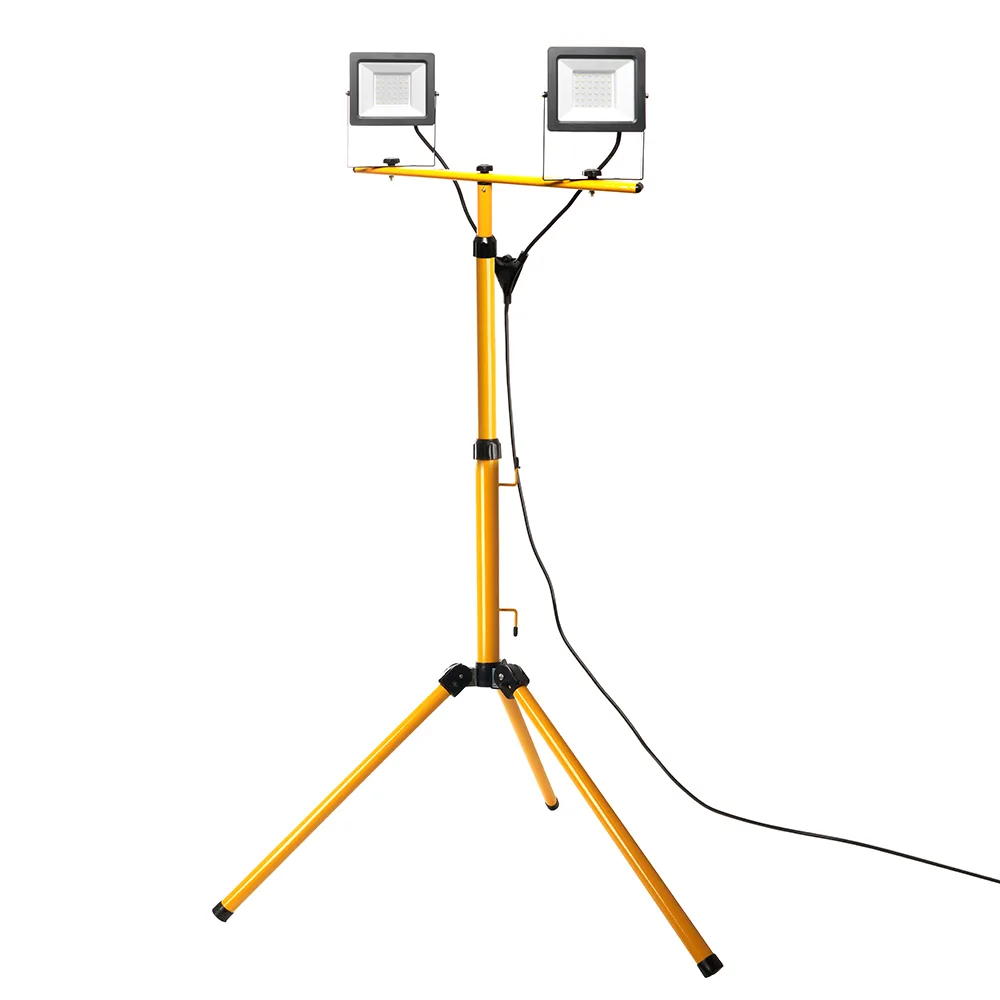 Светодиодный прожектор FERON LL-503  на штативе IP65 2*50W 6400K