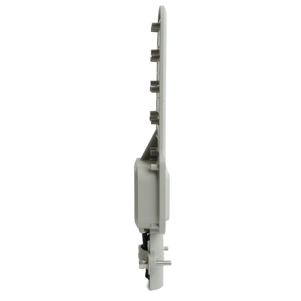 FERON Светодиодный уличный консольный светильник SP3040 50W 5000K 230V, серый 41548 FERON Светодиодный уличный консольный светильник SP3040 50W 5000K 230V, серый 41548