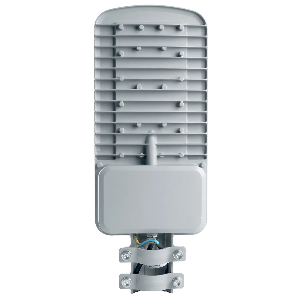 FERON Светодиодный уличный консольный светильник SP3040 80W 5000K 230V, серый 41549 FERON Светодиодный уличный консольный светильник SP3040 80W 5000K 230V, серый 41549