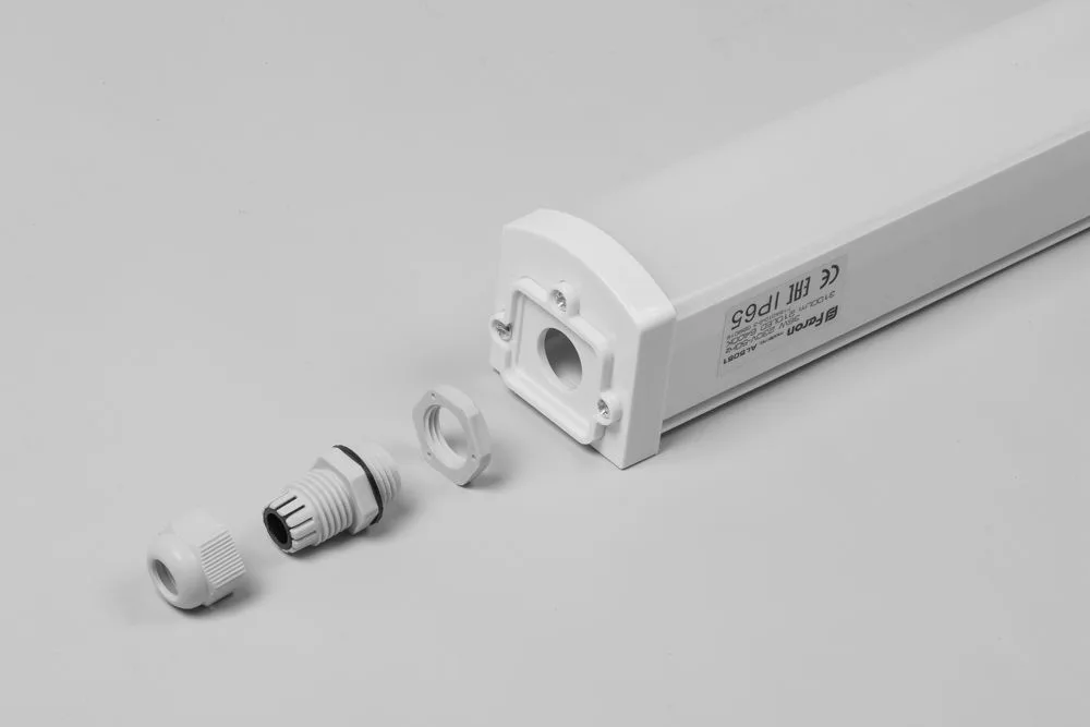 FERON Светодиодный светильник 240LEDs 4000K 36W в пластиковом корпусе IP65, AL5051 FERON Светодиодный светильник 240LEDs 4000K 36W в пластиковом корпусе IP65, AL5051