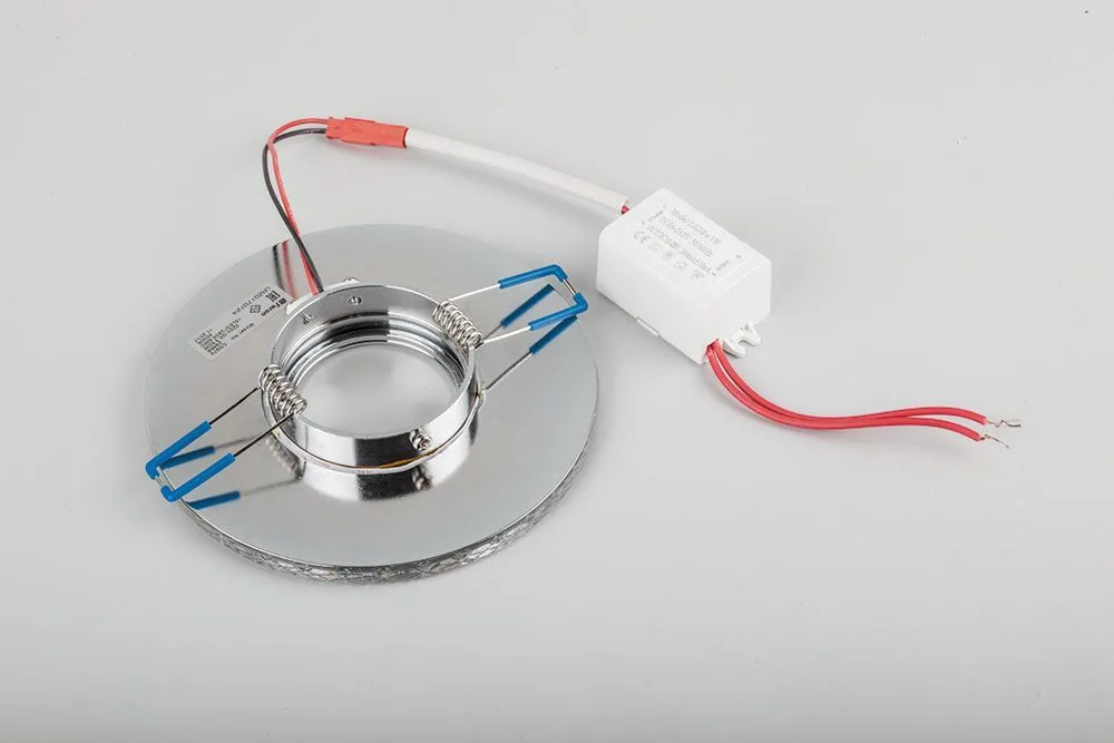 FERON Светильник встраиваемый с белой LED подсветкой CD980 потолочный MR16 G5.3 прозрачный FERON Светильник встраиваемый с белой LED подсветкой CD980 потолочный MR16 G5.3 прозрачный